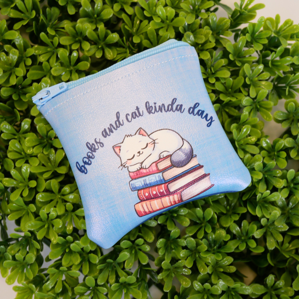 Cat and Books Zipper Bags