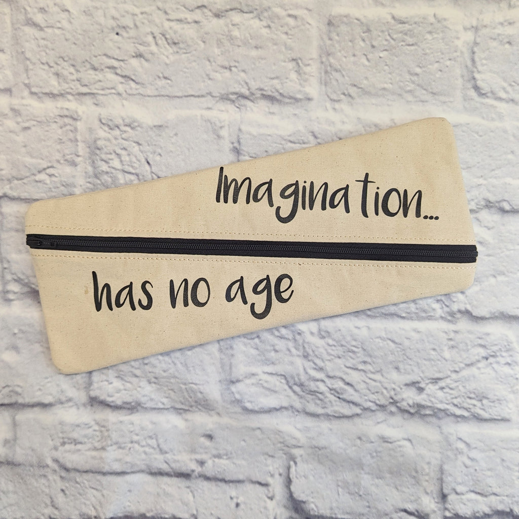 Imagination has no age Zipper Bag
