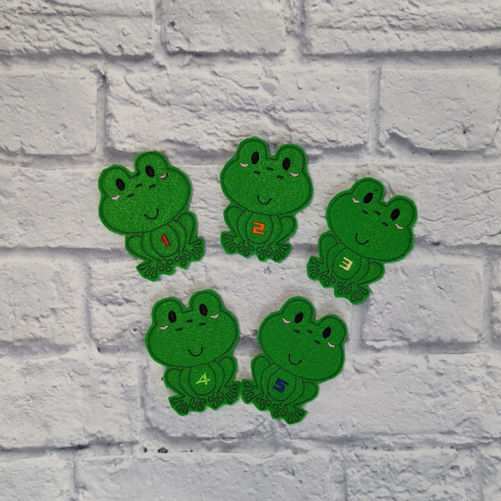 Five Little Speckled Frogs Finger Puppets